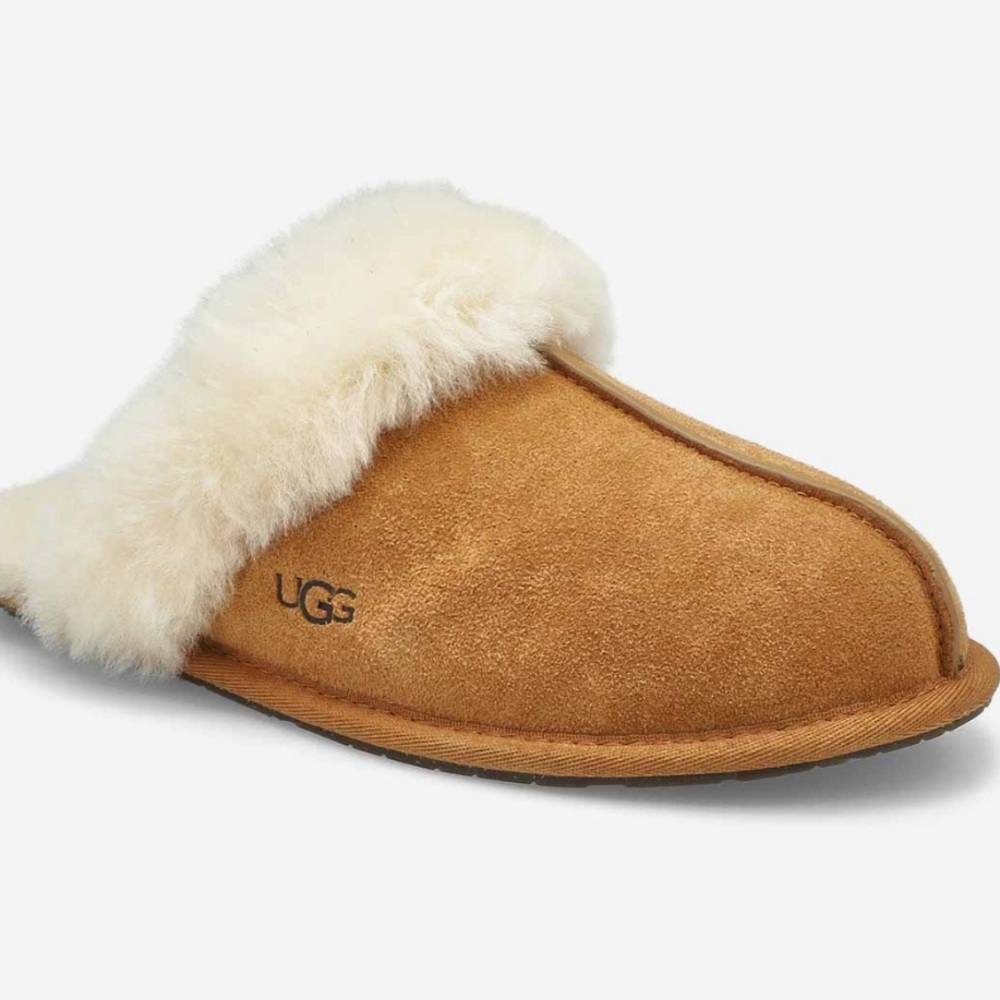 UGG Scuffette ll Slippers